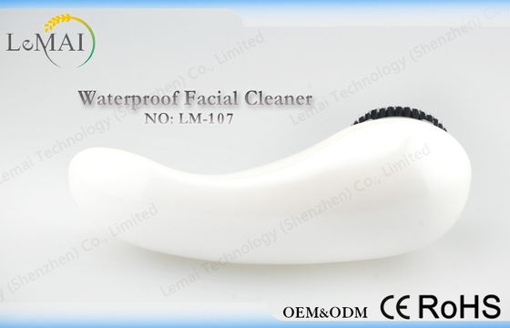 ABS + Silicone Ultrasonic Beauty Device / Quickly Deeply Skin Cleanser Brush